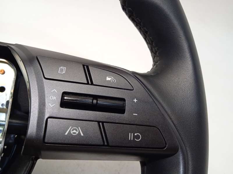 Recambio de volante para hyundai bayon (bc3) 1.2 mpi referencia OEM IAM 56100Q0DB0 56100Q0DB0NNB - Negro 2