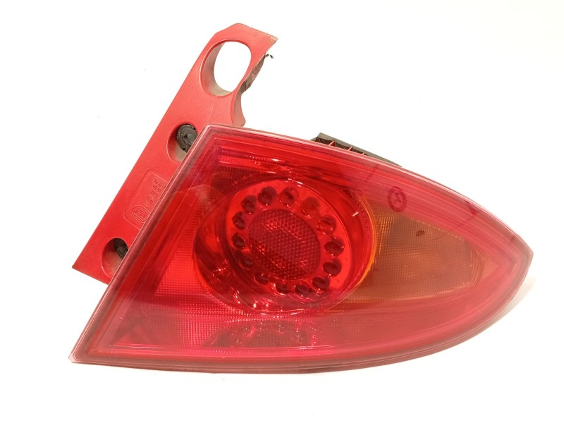 PILOTO TRASERO DERECHO 1P0945112C 