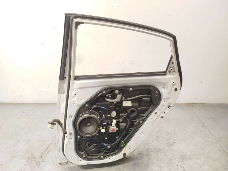 Recambio de puerta trasera derecha para hyundai i30 (gd) 1.4 crdi referencia OEM IAM 77004A6000 - Blanco 6