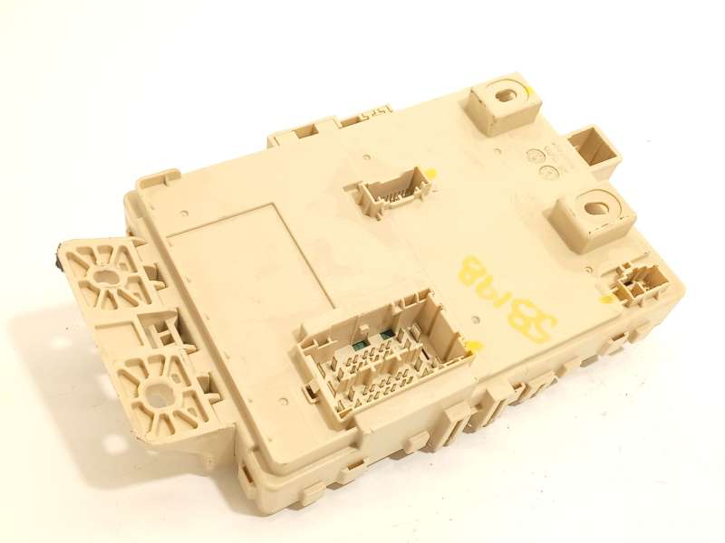 Recambio de caja reles / fusibles para hyundai i30 (pde, pd, pden) 1.6 crdi referencia OEM IAM 91950G4030 2