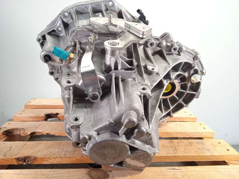 Recambio de caja cambios para dacia duster (hs_) 1.5 dci referencia OEM IAM TL4075 320105644R 3