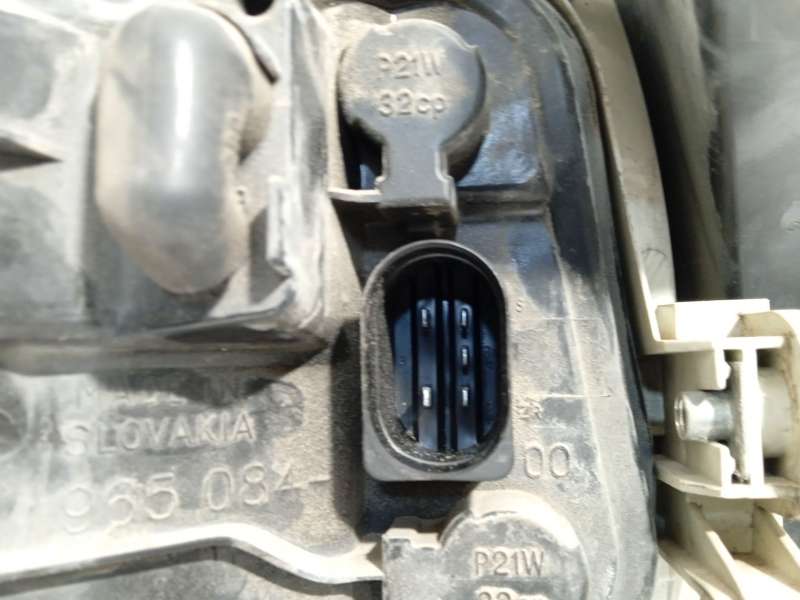 Recambio de piloto trasero derecho para audi a4 b7 (8ec) 2.0 tdi 16v referencia OEM IAM 8E5945096 - Marron 4