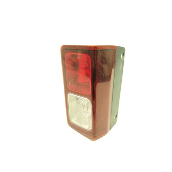 PILOTO TRASERO IZQUIERDO PARAGOLPES 93457898 