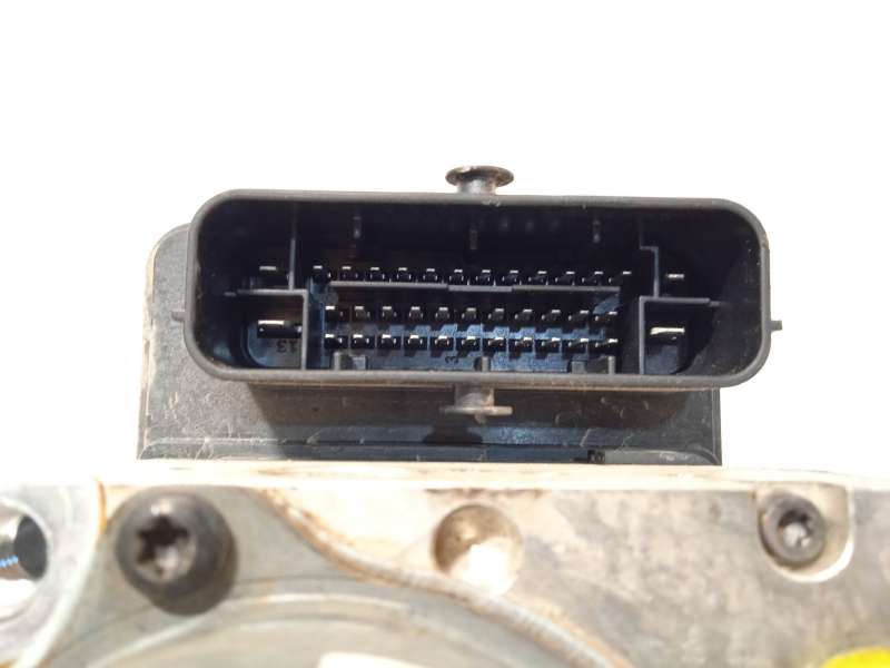Recambio de abs para hyundai tucson tecno 2wd referencia OEM IAM 58920D7100 BE6003R100 MGH80BH6013R100 4