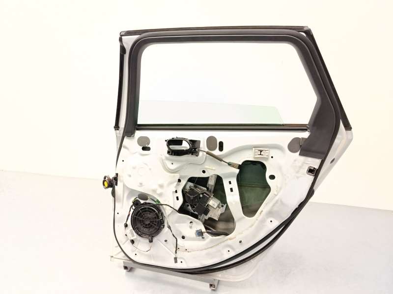 Recambio de puerta trasera derecha para peugeot 508 sw i (8e_) 1.6 hdi referencia OEM IAM 9008Y0 4