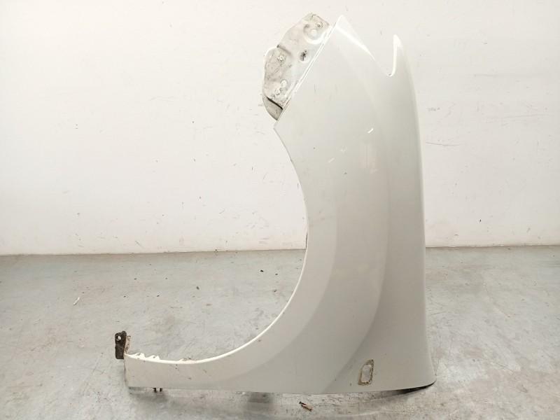 ALETA DELANTERA IZQUIERDA 631019973R 