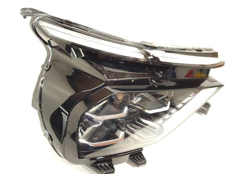 Recambio de faro derecho para citroën c4 iii 1.2 referencia OEM IAM 9830649280  73374698 2