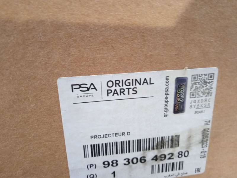 Recambio de faro derecho para citroën c4 iii 1.2 referencia OEM IAM 9830649280  73374698 10