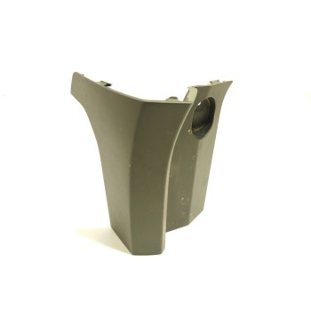 PUNTERA PARAGOLPES TRASERA DERECHA R2X617926A 2732931 