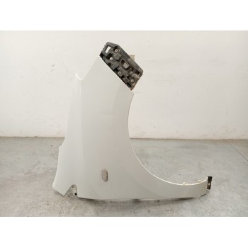 ALETA DELANTERA DERECHA 631002600R 