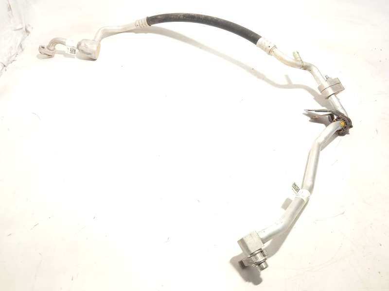 Recambio de tubos aire acondicionado para ford puma (j2k, cf7) 1.0 ecoboost mhev referencia OEM IAM L1BH19F618AA 2322406 L1BH19N - Blanco