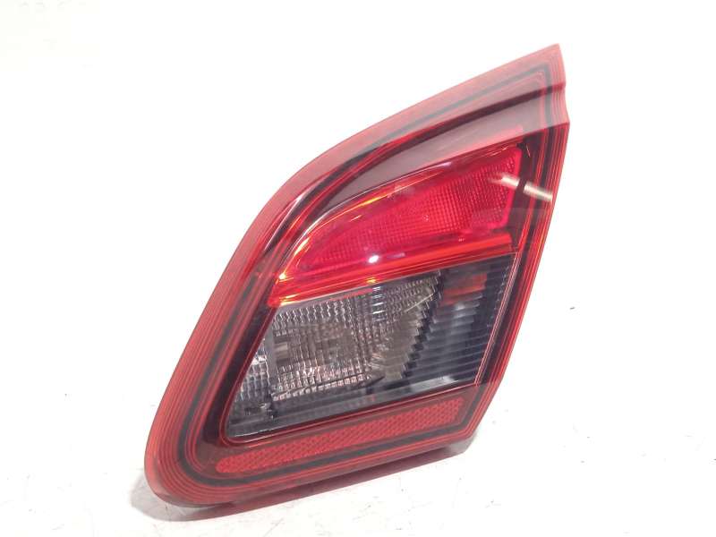 Recambio de piloto trasero derecho interior para opel corsa e (x15) 1.4 (08, 68) referencia OEM IAM 39012624  46003466 - Blanco