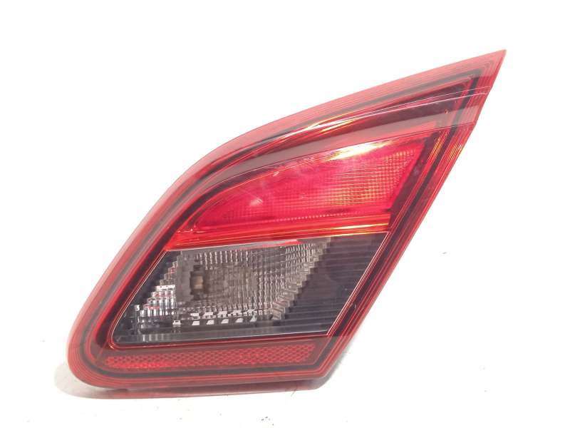 Recambio de piloto trasero derecho interior para opel corsa e (x15) 1.4 (08, 68) referencia OEM IAM 39012624  46003466 - Blanco 2