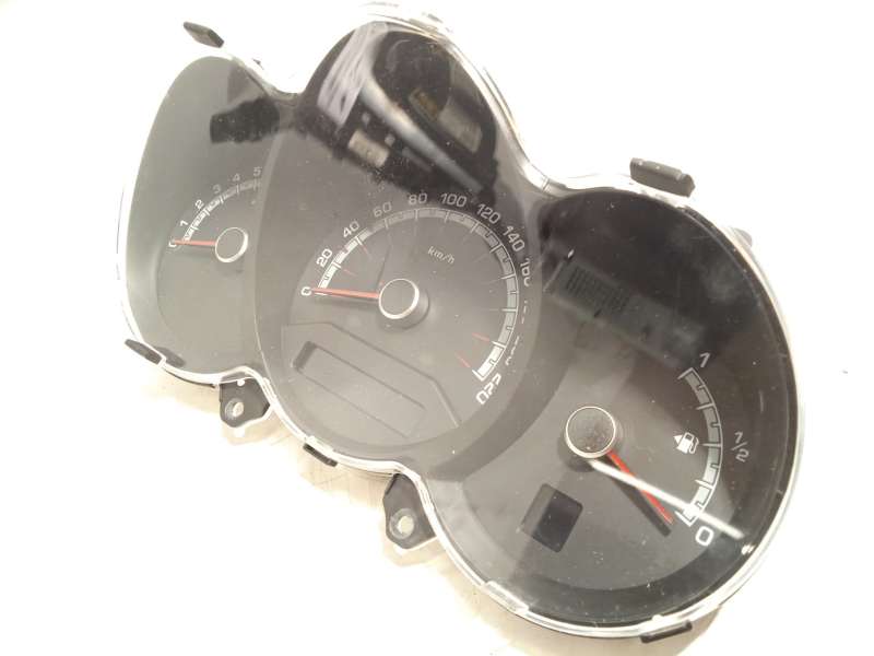 Recambio de cuadro instrumentos para kia venga (yn) 1.4 cvvt referencia OEM IAM 940091P540  A2C97765100 - Blanco 2