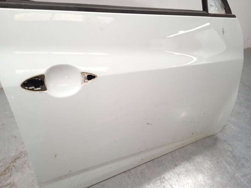 Recambio de puerta delantera derecha para kia venga (yn) 1.4 cvvt referencia OEM IAM 760041P000 - Blanco 4