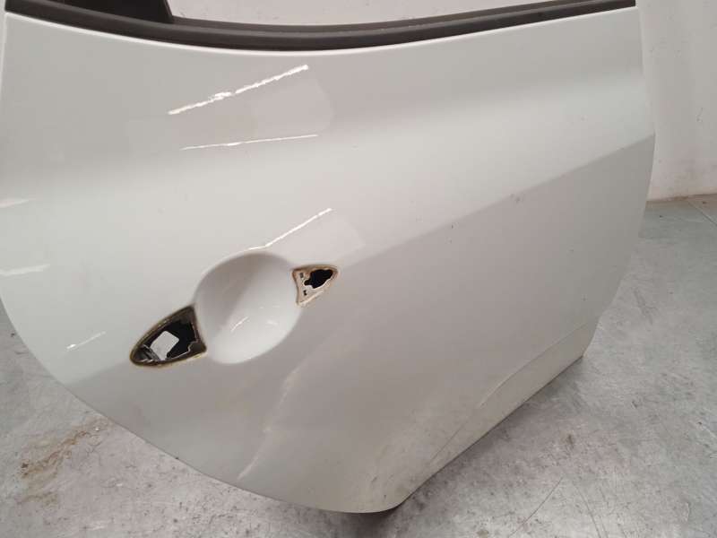 Recambio de puerta trasera derecha para kia venga (yn) 1.4 cvvt referencia OEM IAM 770041P000 - Blanco 4