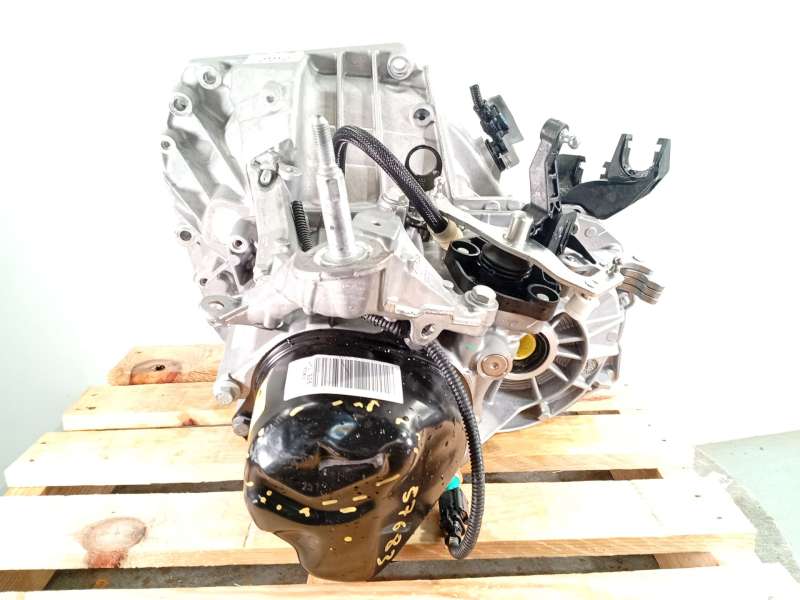 Recambio de caja cambios para dacia sandero iii 1.0 tce 90 eco-g referencia OEM IAM JH3928 320100777R - Negro 3