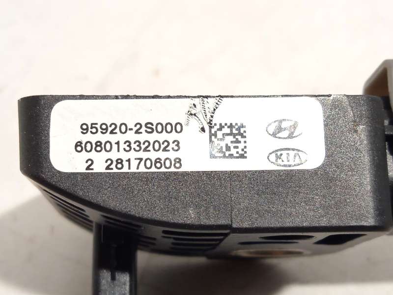 Recambio de modulo electronico para kia sportage iii (sl) 2.0 crdi referencia OEM IAM 959202S000 - Negro 3