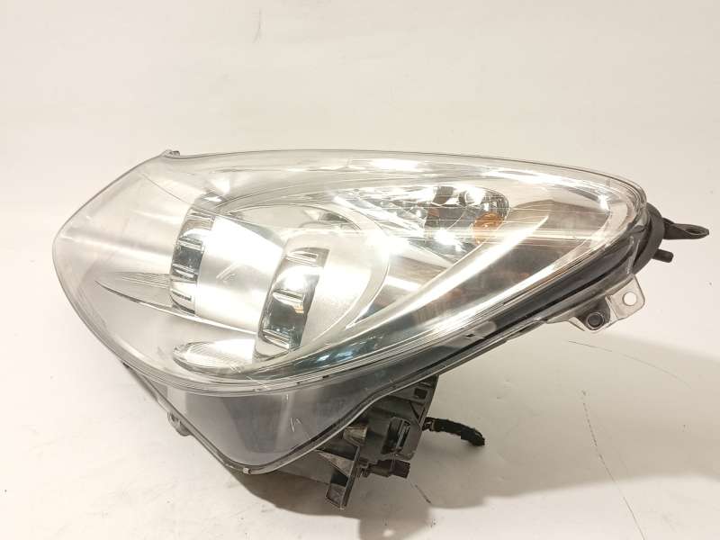 Recambio de faro izquierdo para opel corsa d (s07) 1.3 cdti (l08, l68) referencia OEM IAM 93189357 2