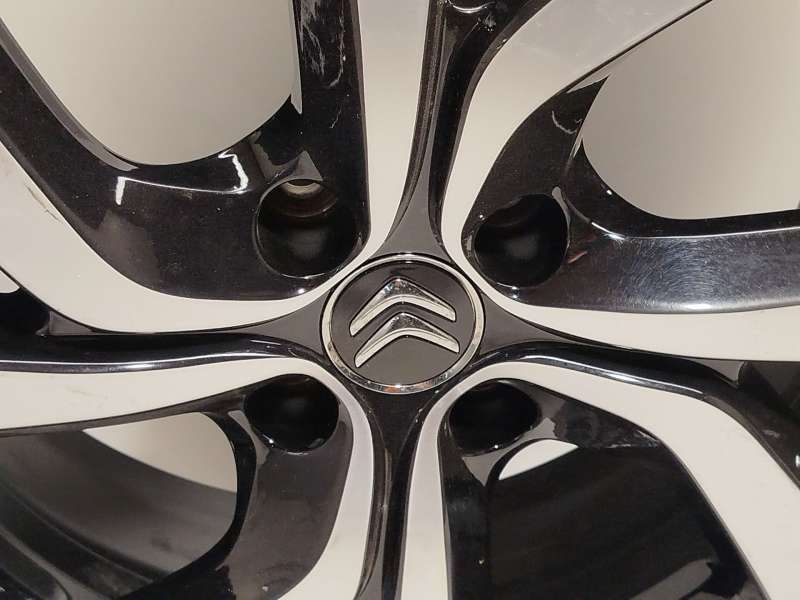 Recambio de llanta para citroën c3 iii (sx) 1.2 thp 110 referencia OEM IAM 9835862077 98358620XY - Negro 4