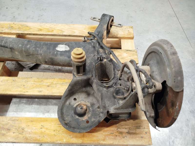 Recambio de puente trasero para peugeot 3008 ii suv (mc_, mr_, mj_, m4_) 1.5 bluehdi 130 referencia OEM IAM 9833974980 2