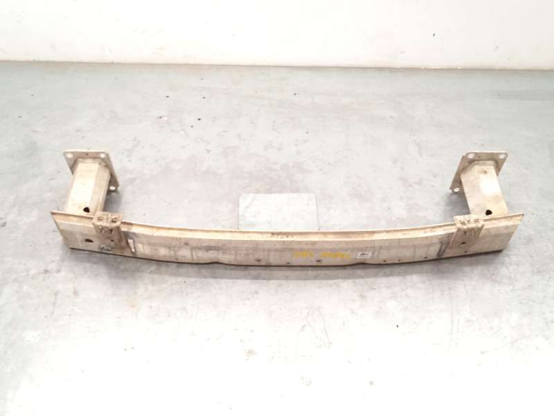 Recambio de refuerzo paragolpes delantero para peugeot 3008 ii suv (mc_, mr_, mj_, m4_) 1.5 bluehdi 130 referencia OEM IAM 98245