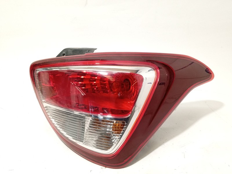 PILOTO TRASERO DERECHO 92402B9100 