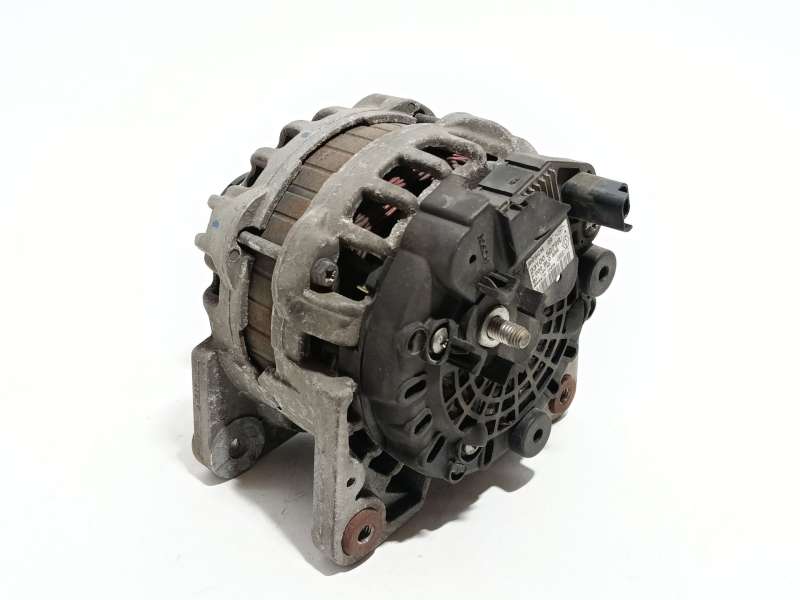 Recambio de alternador para dacia sandero ii (b8_) tce 90 (b8m1, b8ma) referencia OEM IAM 231005079R  F000BL0456 2