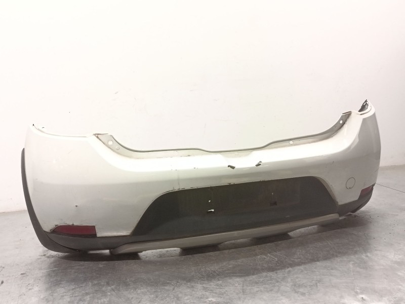 PARAGOLPES TRASERO 850106057R 