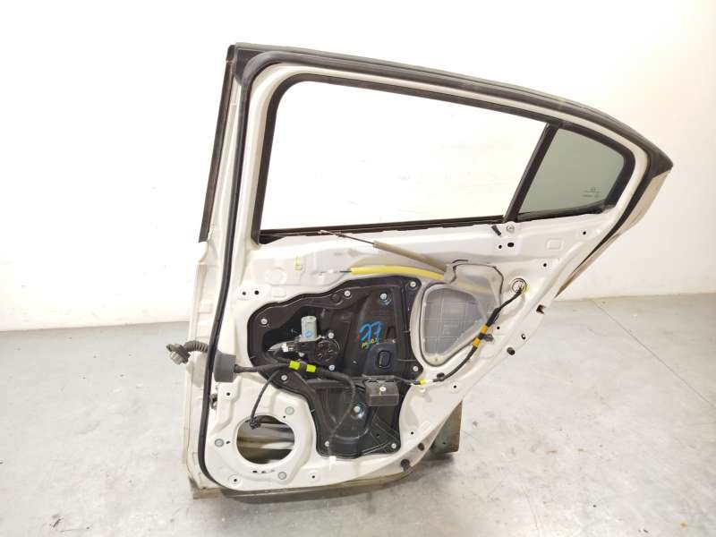 Recambio de puerta trasera derecha para mazda 3 sedán (bm_, bn_) 2.0 referencia OEM IAM BJZ07202XH 6