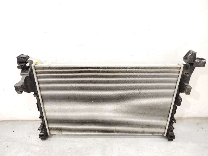 Recambio de radiador agua para opel vivaro b furgoneta (x82) 1.6 cdti (05) referencia OEM IAM 93868888 2