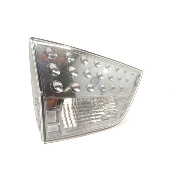 Recambio de piloto trasero izquierdo interior para mitsubishi outlander ii (cw_w) 2.2 di-d 4wd referencia OEM IAM 8331A005  