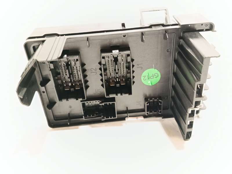 Recambio de caja reles / fusibles para mg mg 3 mg 3 1.5 referencia OEM IAM 11738141 3