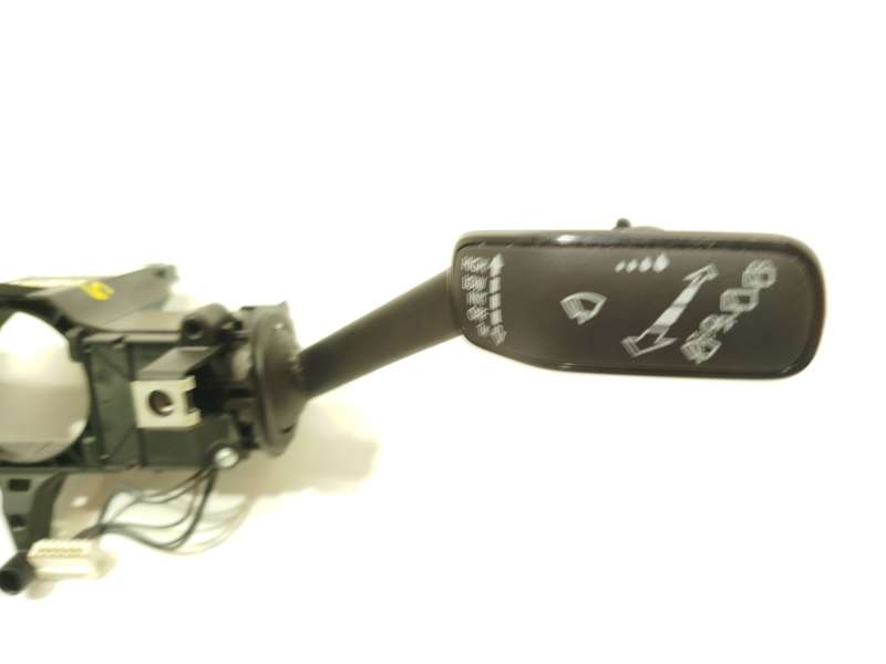 Recambio de mando intermitentes para volkswagen t-roc (a11, d11) 1.5 tsi referencia OEM IAM 5Q1953521GAIGI 4