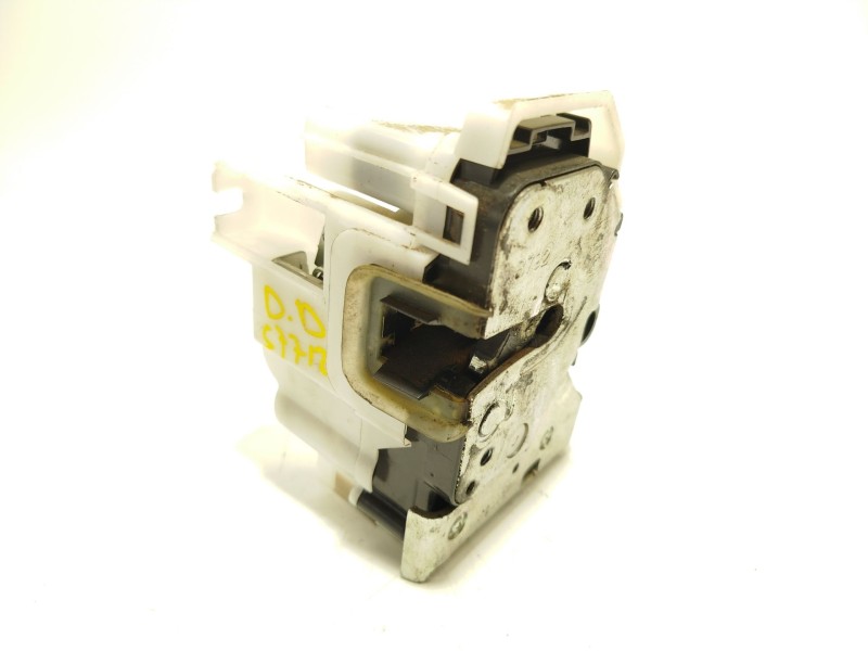 CERRADURA PUERTA DELANTERA DERECHA 51810883 