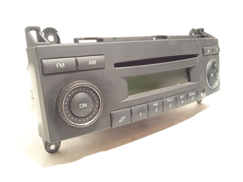 SISTEMA AUDIO / RADIO CD A9068200079 