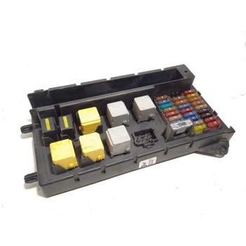 CAJA RELES / FUSIBLES A9065454301 5B0UJ0107