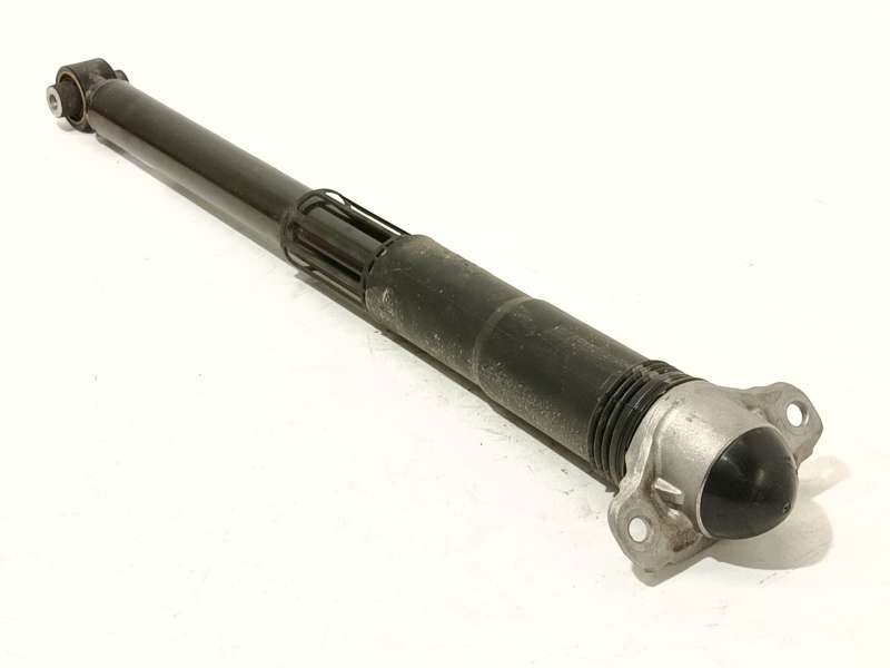 Recambio de amortiguador trasero derecho para volkswagen tiguan 2,0 tig referencia OEM IAM 5QS513049AC 5QS512011AJ 3