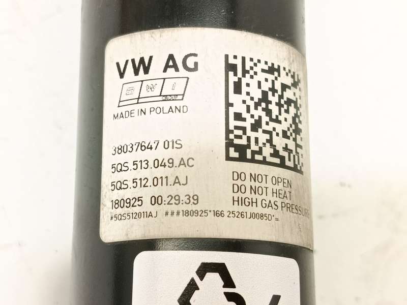 Recambio de amortiguador trasero derecho para volkswagen tiguan 2,0 tig referencia OEM IAM 5QS513049AC 5QS512011AJ 6