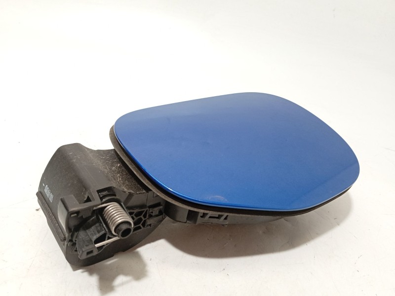 TAPA EXTERIOR COMBUSTIBLE LJ6B10C706AD 2464040 2472391
