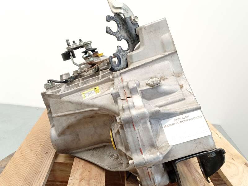 Recambio de caja cambios para toyota aygo (_b4_) 1.0 (kgb40) referencia OEM IAM 303000H060 - Blanco 4