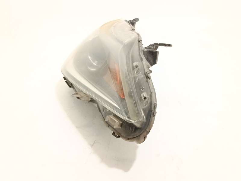Recambio de faro derecho para toyota aygo (_b4_) 1.0 (kgb40) referencia OEM IAM 811300H131 - Blanco 2