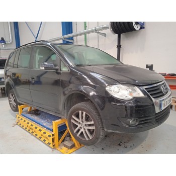 VOLKSWAGEN TOURAN (1T1, 1T2)