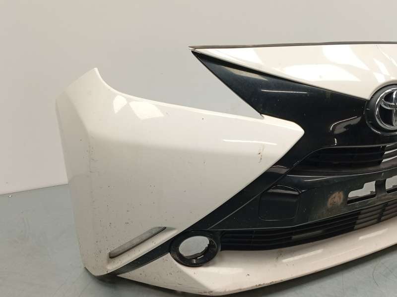 Recambio de paragolpes delantero para toyota aygo (_b4_) 1.0 (kgb40) referencia OEM IAM 521190H918 521120H900 531140H010 - Blanco 2