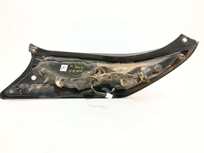 Recambio de piloto trasero derecho para toyota aygo (_b4_) 1.0 (kgb40) referencia OEM IAM 815510H110 - Blanco 4