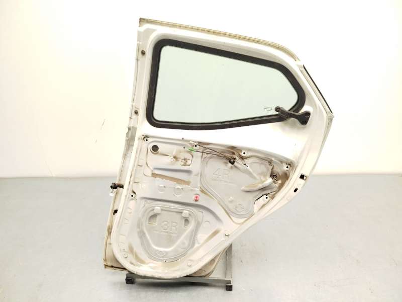 Recambio de puerta trasera derecha para toyota aygo (_b4_) 1.0 (kgb40) referencia OEM IAM 670030H030 - Blanco 5