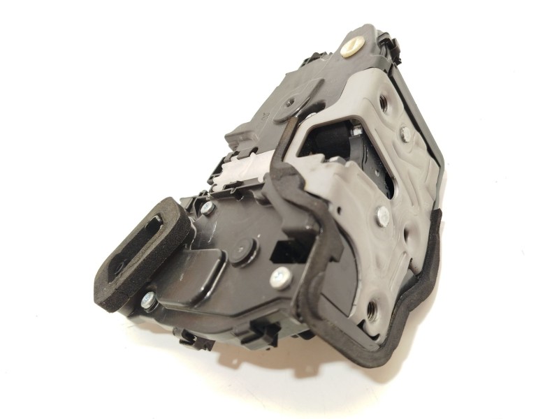 CERRADURA PUERTA TRASERA IZQUIERDA 10A839015B 