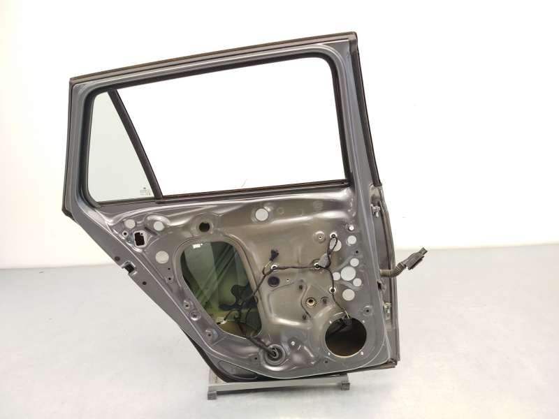 Recambio de puerta trasera izquierda para skoda kamiq (nw4) 1.0 tsi referencia OEM IAM 658833051B - Gris 4
