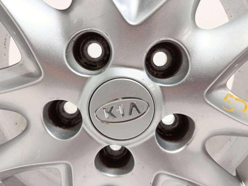 Recambio de llanta para kia cee'd hatchback (ed) 1.6 crdi 115 referencia OEM IAM 529101H100 4