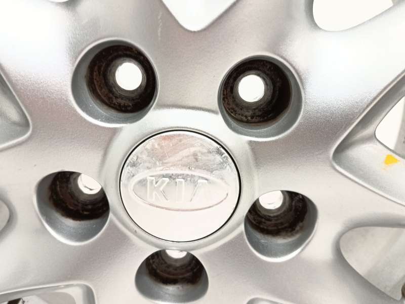 Recambio de llanta para kia cee'd hatchback (ed) 1.6 crdi 115 referencia OEM IAM 529101H100 4